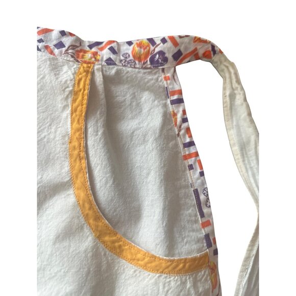 Vintage Handmade Mini Child Cotton Apron With Floral Trim & Dual Pockets - Picture 3 of 4